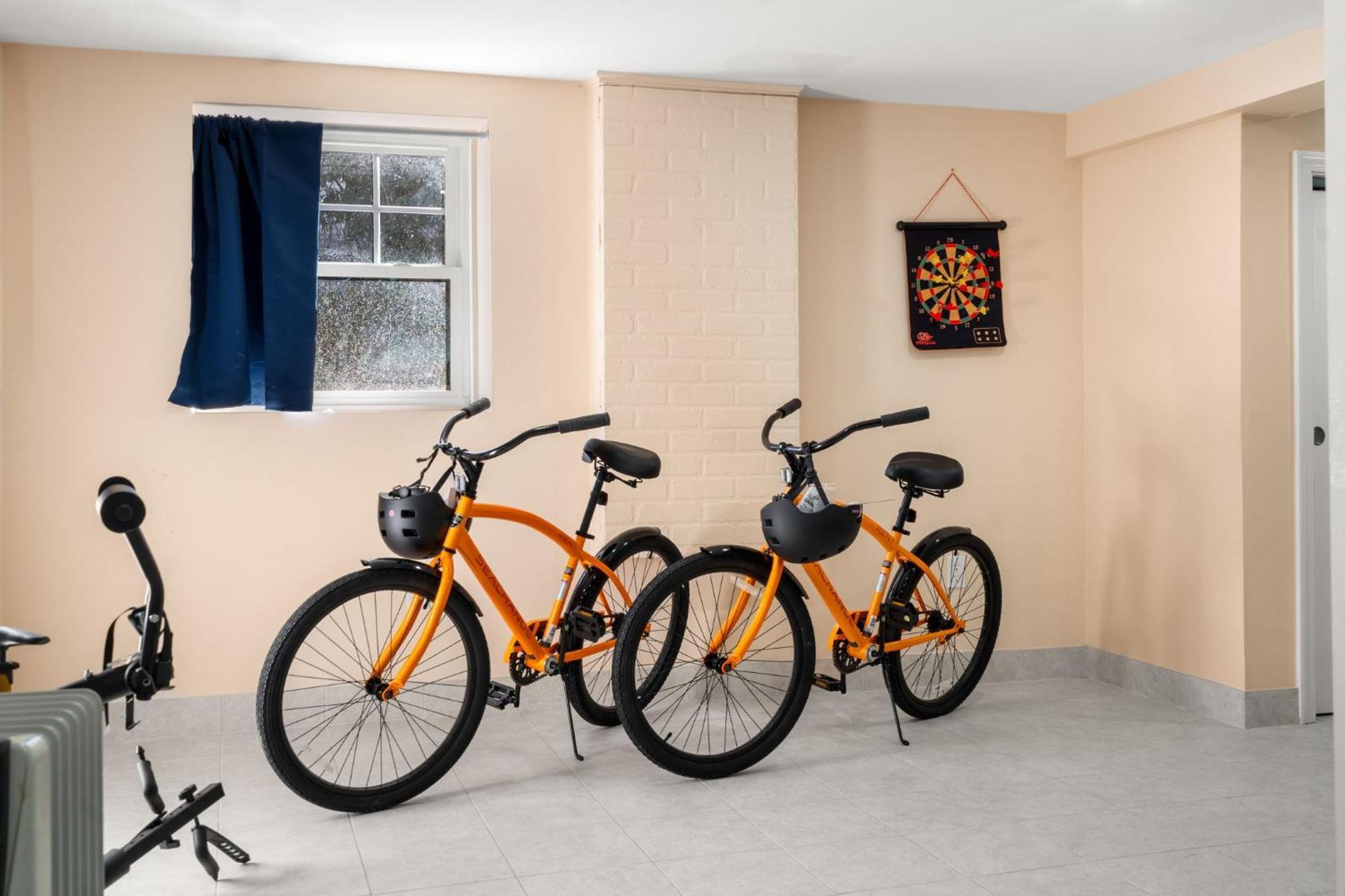 Hot Tub, Electric Bikes, Solo Stove, Projector, Smores Marblehead Εξωτερικό φωτογραφία