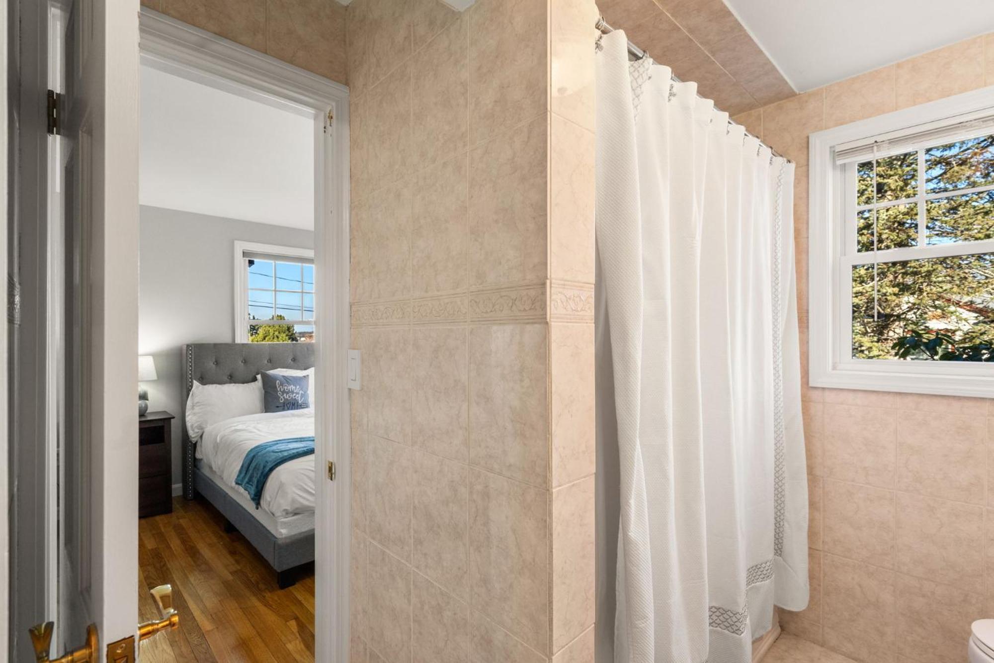 Hot Tub, Electric Bikes, Solo Stove, Projector, Smores Marblehead Εξωτερικό φωτογραφία